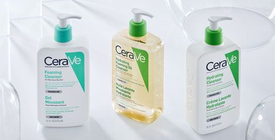 Tre produkter från Cerave uppradade bredvid varandra mot en ljus bakgrund.